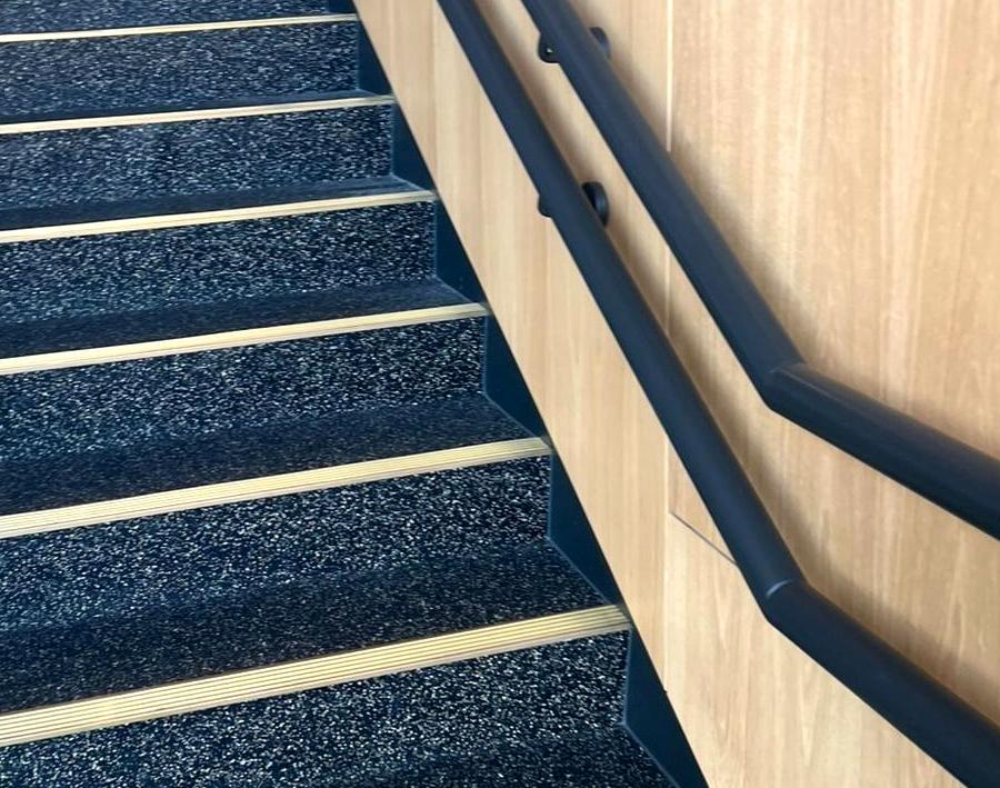 Handrail